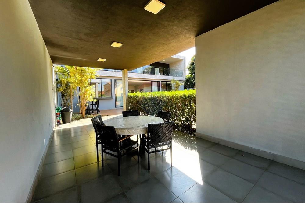 Casa de Condomínio - Venda - Rifaina , São Paulo - mesa garagem.JPG - 780181039-54