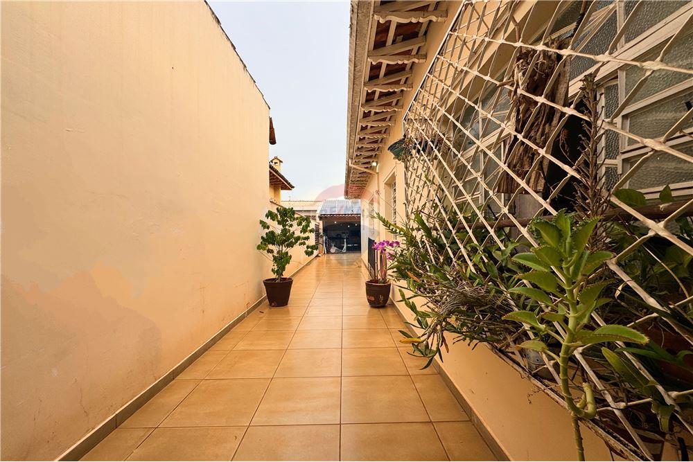 Casa - Venda - Ribeirão Preto , São Paulo - Garagem - 780211023-80