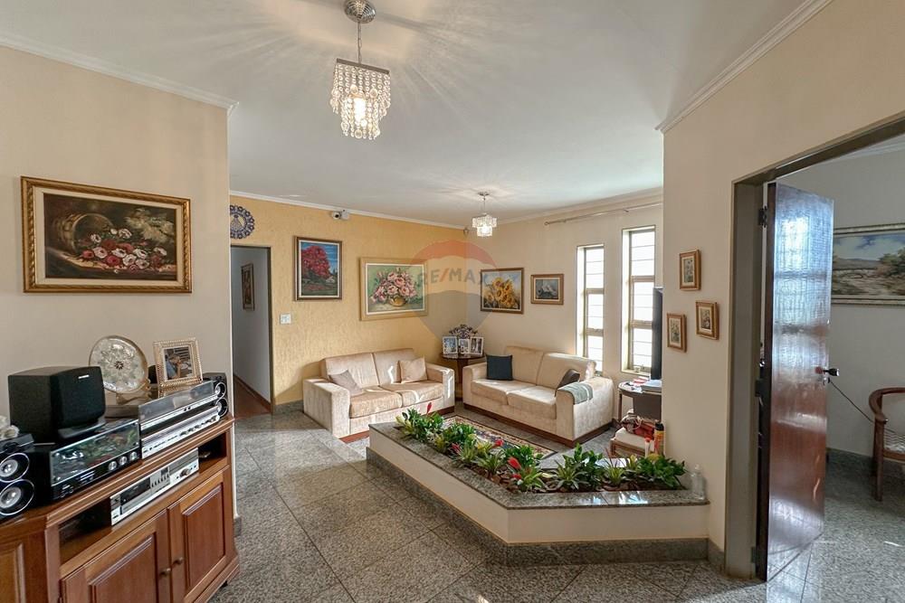 Casa - Venda - Ribeirão Preto , São Paulo - 16.jpg - Sala - 780211052-33