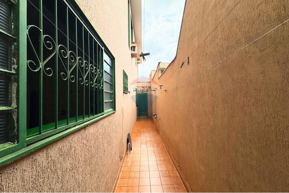 Casa - Venda - Ribeirão Preto , São Paulo - Corredor externo_1.jpg - 780211057-3