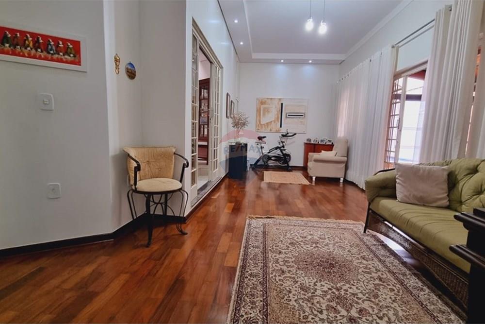 Casa - Venda - Franca , São Paulo - WhatsApp Image 2025-12-19 at 10.23.3223.jpeg - 780231022-143