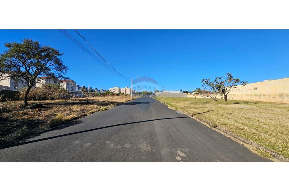 Terreno - Venda - Franca , São Paulo - 20240508_082648.jpg - 780231013-81