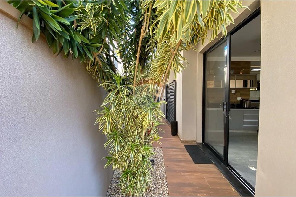 Casa de Condomínio - Venda - Ribeirão Preto , São Paulo - WhatsApp Image 2025-12-13 at 20.21.42 (2).jpeg - Jardim Externo - 780271030-12