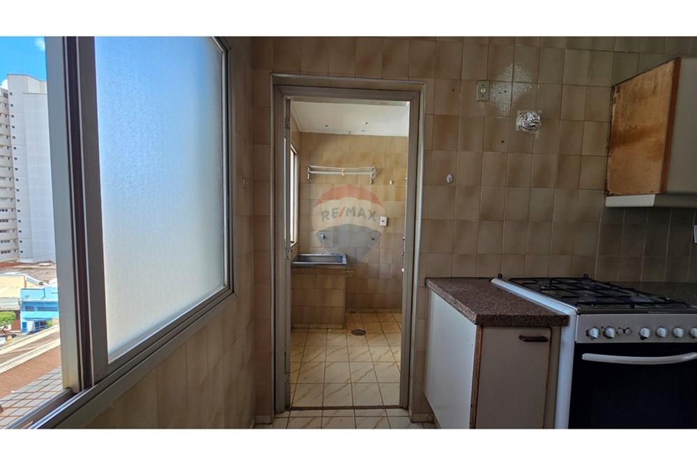 Apartamento - Venda - Ribeirão Preto , São Paulo - acesso para area de serviço.jpg - 780091043-63