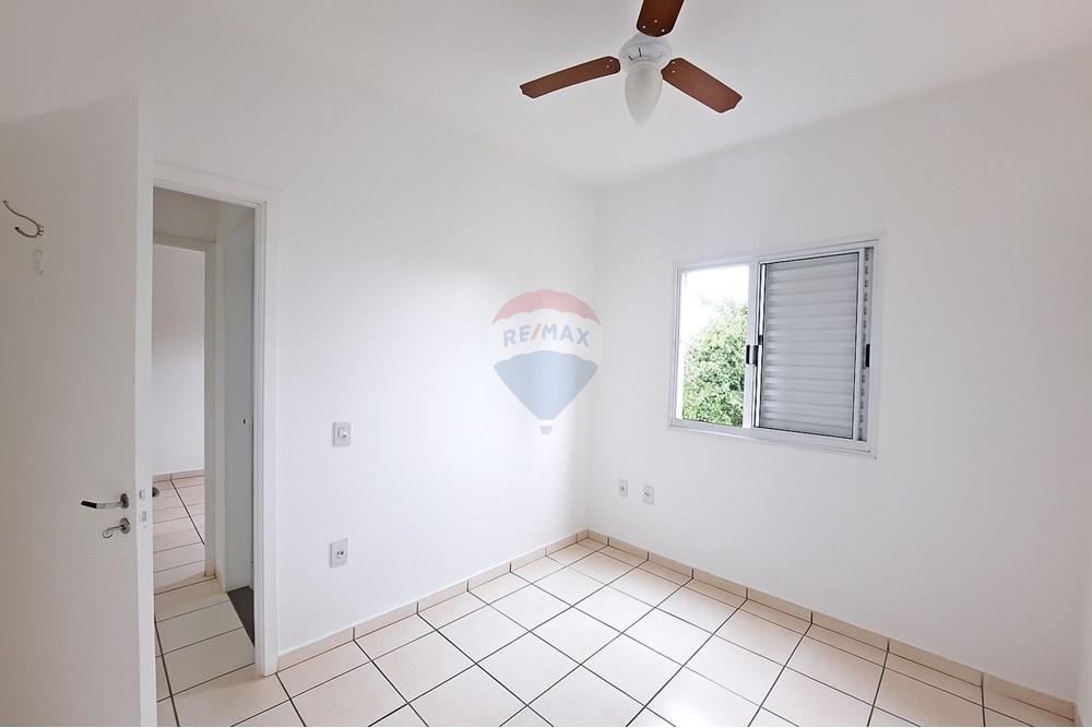 Apartamento - Venda - Sertãozinho , São Paulo - Sala minimalista com luz natural.jpg - 780191016-34