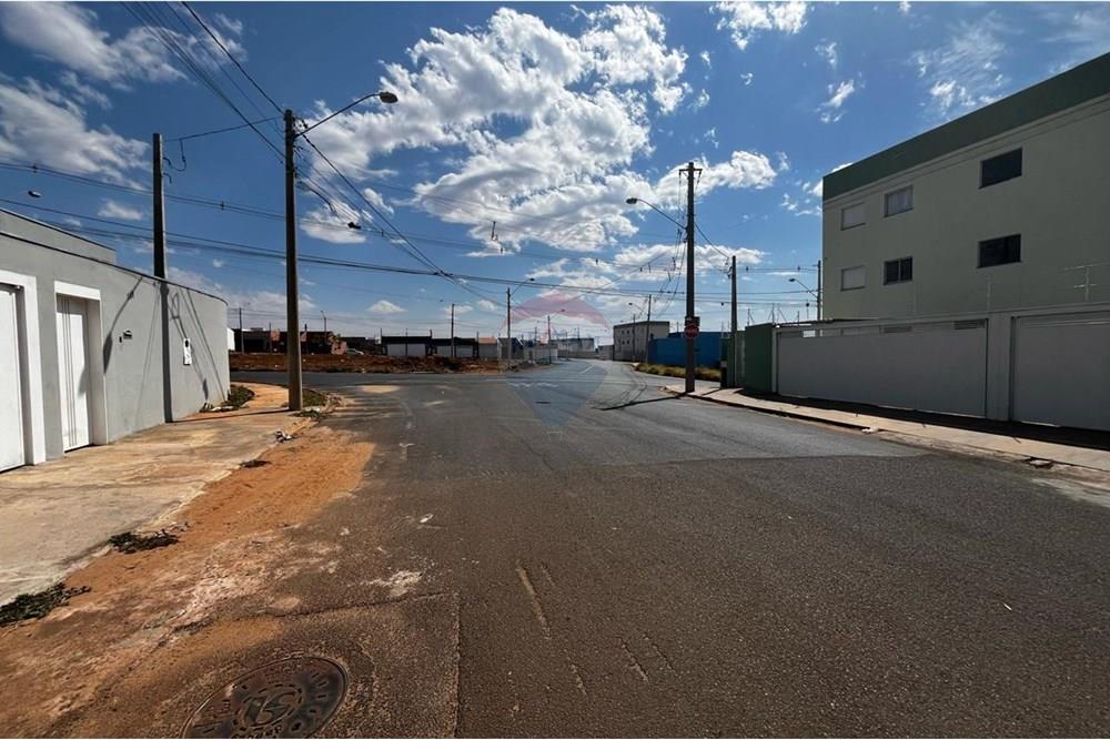 Terreno - Venda - Franca , São Paulo - 32.jpg - 780231007-110