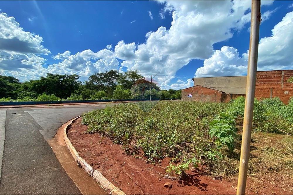 Terreno - Venda - Terra Roxa , São Paulo - dca50e0e-def1-4e87-ae91-1537888d410a.jpg - 780171018-411