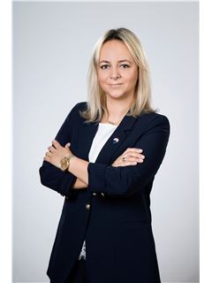 Karolina Walczak - RE/MAX Experts