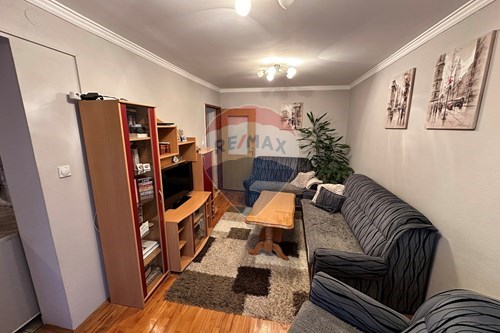 Za prodaju-Stan-Starine Novaka  -  Banja Luka, Bosna i Hercegovina-820031047-886