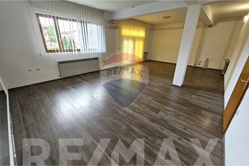 Arrendamento-Lojas-Banja Luka, Bosna i Hercegovina-820031063-59