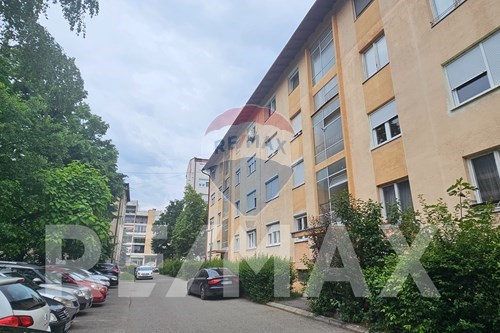 For Rent/Lease-Condo/Apartment-Nikole Pašića  -  Banja Luka, Bosnia and Herzegovina-820031051-668