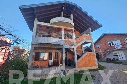 Za prodaju-Zgrada-Laktaši, Bosna i Hercegovina-820031051-653