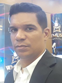 Associate in Training - Jadiel Ribeiro - RE/MAX SEMEAR