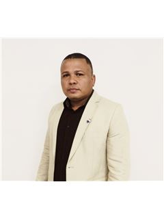 Carlos Antonio Santiago - RE/MAX PLENA