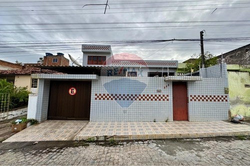 Venda-Casa-Rua Lagoa do Ouro , 115  - Colégio Lisboa  - Boa Vista , Caruaru , Pernambuco , 55038120-850161001-413