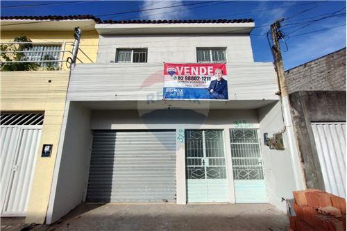 Venda-Casa-Rua industrial , 319  - Próximo a escola Atual Cursos  - Santa Lúcia , Maceió , Alagoas , 57082640-850271006-198