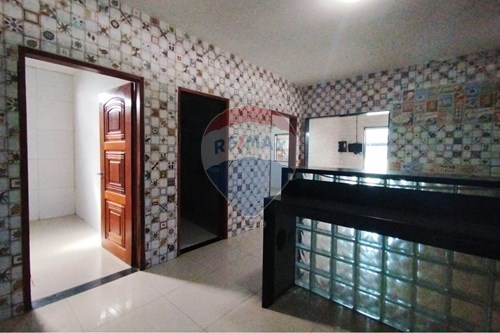 Venda-Casa-Rua Bogotá , 185 A  - Próximo a Galeria Sapucaia  - Sapucaia , Olinda , Pernambuco , 53280085-850071019-236