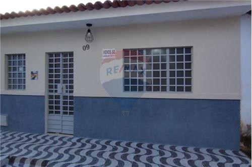 Venda-Casa-Rua Santa Sofia , 09  - Por traz do Borrachão da Av.Jatiúca  - Jatiúca , Maceió , Alagoas , 57035740-850271036-23