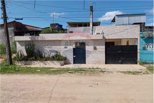Venda-Casa-Rua Luiz Deodato Pereira , 235  - Supermercado Rubi  - Garapu , Cabo de Santo Agostinho , Pernambuco , 54517290-850281005-88