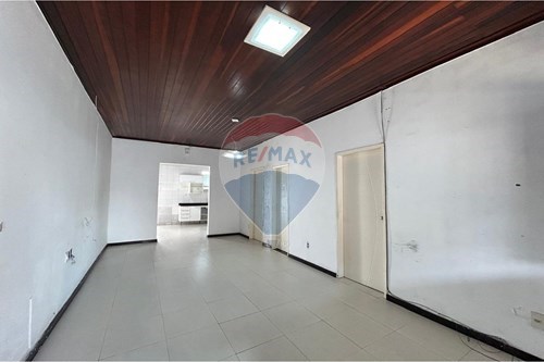 Venda-Casa-Rua Amintas Diniz de Aguiar Dantas , 22  - Grageru , Aracaju , Sergipe , 49027020-850581262-3