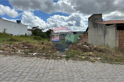Venda-Terreno-Rua Augusto dos Anjos , lote  - Próximo ao Posto de saúde  - José Maria Dourado , Garanhuns , Pernambuco , 55297790-850131003-511