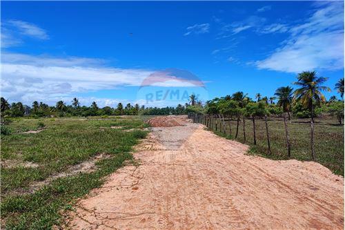 For Sale-Land-Rodovia Professor Eduardo Cabral de Menezes , 37  - Mercearia dois irmãos  - Povoado São José , Aracaju , Sergipe , 49005-353-850581125-52