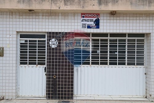 Venda-Casa-Rua João Glicério do Nascimento , 701  - PRÓXIMO AO SUPERMERCADO MIRANDA  - Bairro Bela Vista , Santa Cruz do Capibaribe , Pernambuco , 55195527-850781007-7