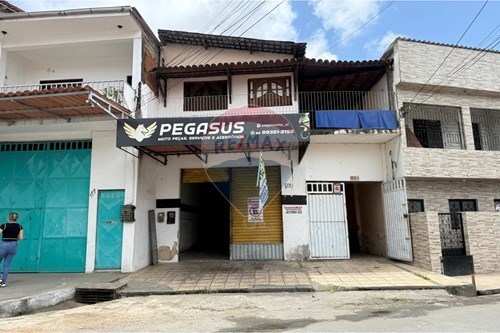 Venda-Casa-Rua Doutor José Affonso de Farias Mello Neto , 168  - na principal da feirinha do tabuleiro  - Tabuleiro do Martins , Maceió , Alagoas , 57060160-850271159-2