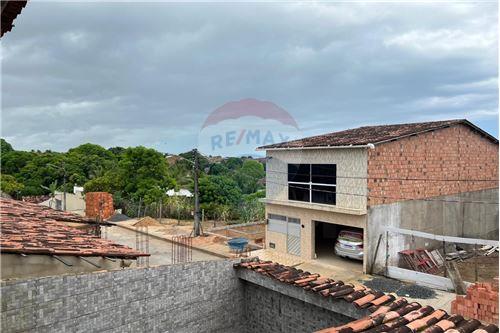 Venda-Casa-: Loteamento Corais do Atlântico , s/n  - Pouco antes da segunda entrada da Barra de Santo A  - Centro , Barra de Santo Antônio , Alagoas , 57925-000-850271069-5