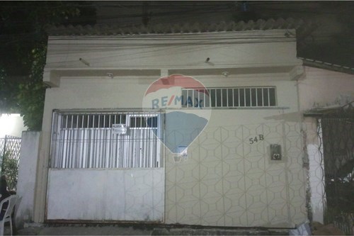 Venda-Casa-Rua santos Dumond , 54  - perto da padaria Rejane  - Prazeres , Jaboatão dos Guararapes , Pernambuco , 54330-600-850251010-28
