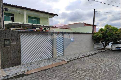 Venda-Casa de Condomínio-Av. Brasil , 580  - Após o Posto Shell  - Universitário , Caruaru , Pernambuco , 55016360-850161056-22