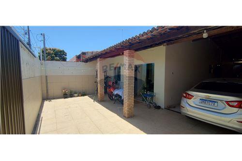 Venda-Casa-Aruana / Zona de Expansão , 233  - Próximo a Praia  - Aruana , Aracaju , Sergipe , 49001000-850581003-6