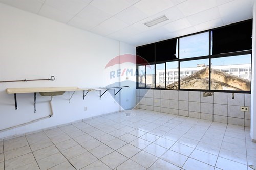 Venda-Cj. Comercial/ Sala-Praça Joaquim Nabuco , 37  - Perto do Restaurante Leite  - Santo Antônio , Recife , Pernambuco , 50010480-850091040-162