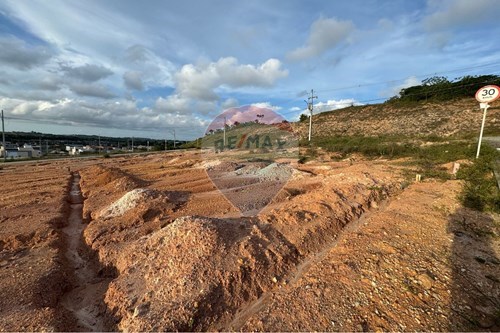 Venda-Terreno-TERRENO NA AVENIDA PRINCIPAL PORTO POXIM -RUA PROJ , 189  - Rosa Elze , São Cristóvão , Sergipe , 49100000-850581005-232