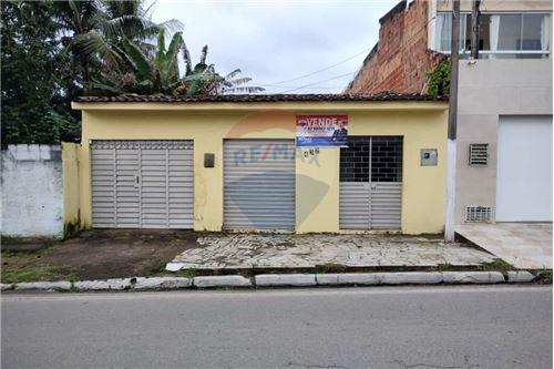 Venda-Casa-AV BELMIRO AMORIM , 432  - principal da Santa Lúcia  - Santa Lúcia , Maceió , Alagoas , 57082000-850271006-151