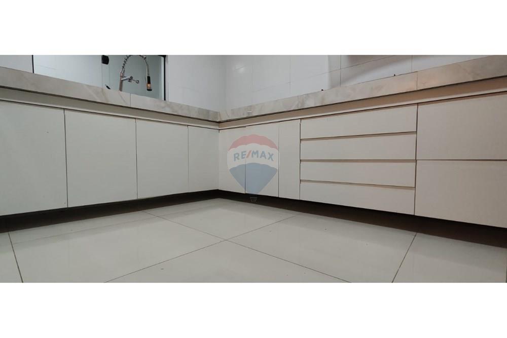 Casa - Venda - Aracaju , Sergipe - 4ec7bca5-6a5d-476a-9d27-669f38a6266f.jpg - 850581225-33