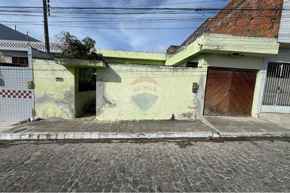 Casa - Venda - Caruaru , Pernambuco - c18160c5-72b3-470c-aea8-b4ca41d44d3d.jpeg - 850161001-427