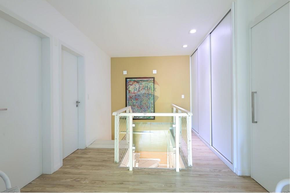 Mieszkaniowa - Dom w zabudowie szeregowej - Ipojuca , Pernambuco - BR - CORREDOR ESCADAS.jpg - 850221031-227