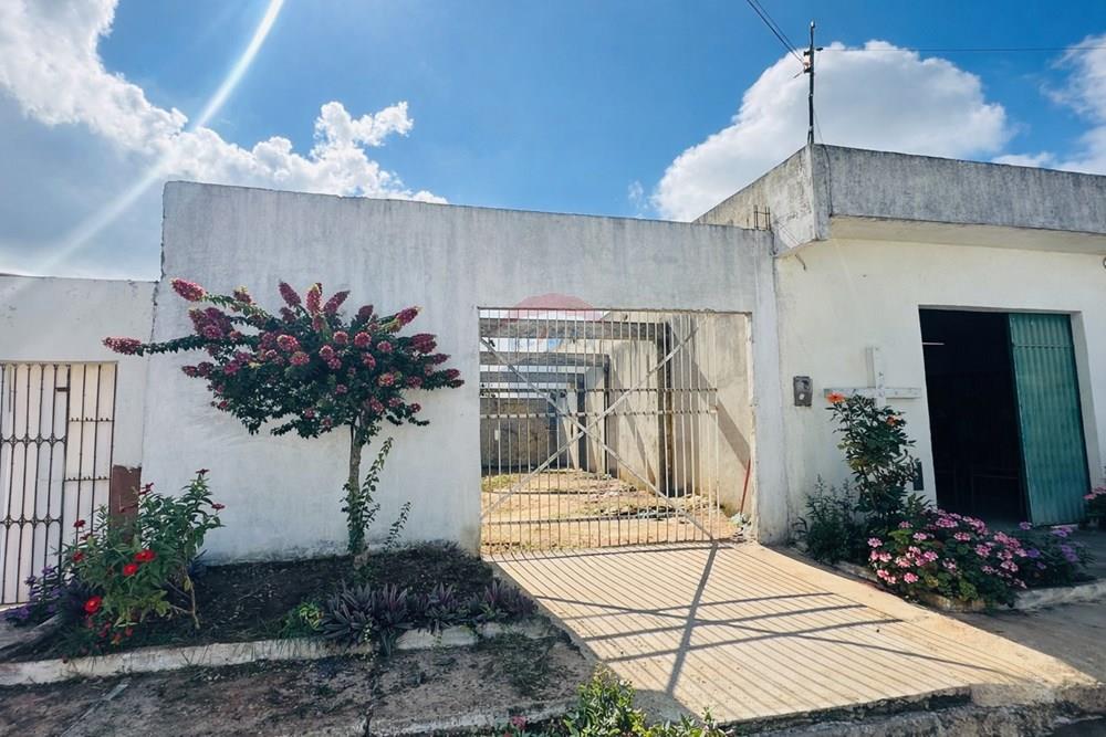 Terreno - Venda - Garanhuns , Pernambuco - Entrada com jardim florido e cruz.jpg - 850741004-315