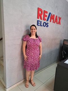 Livia Mangabeira Alves - RE/MAX ELOS