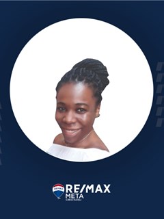 Associate in Training - Renata Helena - RE/MAX META