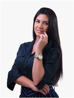 Indianara Lopes - RE/MAX SOBERANA