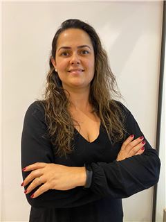 Auszubildende/r - Patricia de Oliveira Silveira - RE/MAX LIBERTY