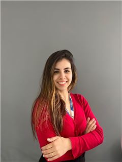 Associate in Training - Jessica Andresa Nunes Confort - RE/MAX GARANTIA