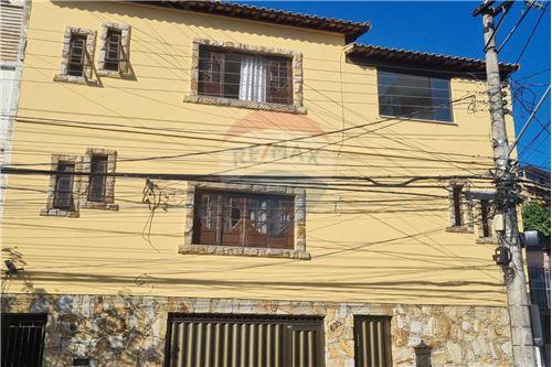 Venda-Casa-Rua Capitão Bicalho , 628  - Próximo ao Bairro Manoel Honório  - Nossa Senhora Aparecida , Juiz de Fora , Minas Gerais , 36052-530-860211029-26