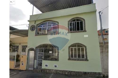 Venda-Casa-Santa Cecília , Juiz de Fora , Minas Gerais , 36026-000-860321016-47