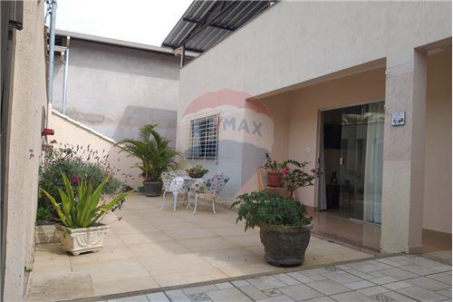 For Sale-House-São Dimas , Conselheiro Lafaiete , Minas Gerais , 36407101-860421004-784