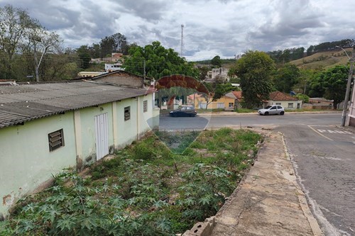 Venda-Terreno-AV. 26 DE NOVEMBRO , S/N  - Avenida principal da cidade  - Centro , Ribeirão Vermelho , Minas Gerais , 37264000-860471037-16