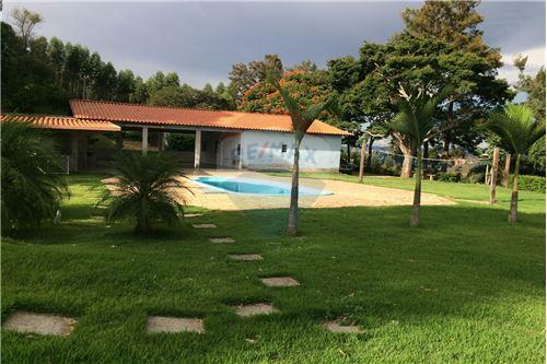 For Sale-Farm-Amaro Ribeiro , Conselheiro Lafaiete , Minas Gerais , 36406-259-860421004-825