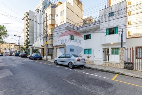 Venda-Casa-Rua Vilela Filho , 208  - Santa Helena , Juiz de Fora , Minas Gerais , 36015280-860281168-19